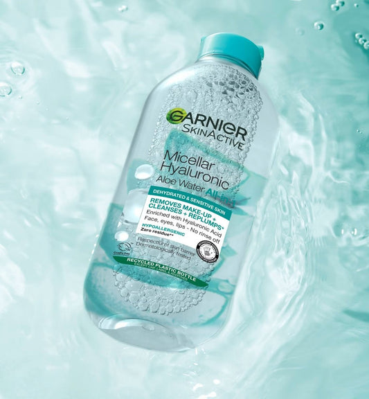 Eau micellaire hyaluronique à l'aloe Cleanse and Replump Garnier 400 ml - Clean Girl Skin